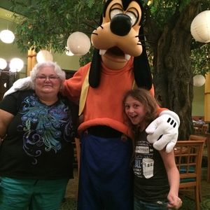 Meet your Posher, Coralee